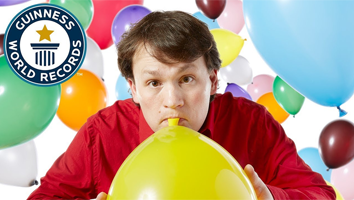 Guinness World Records: The Balloon Guy - Free Online Videos
